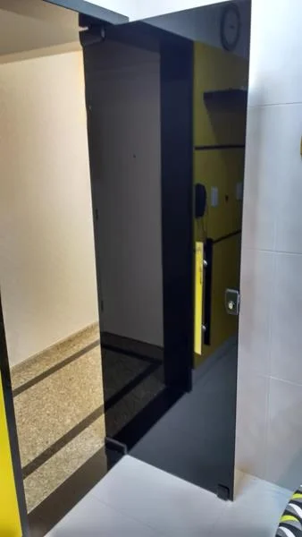 Portas de vidro - Vidraçaria Art Guedes